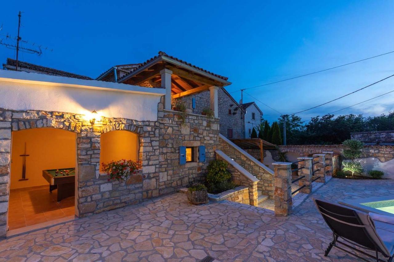 Hiza Bratovici Holiday home