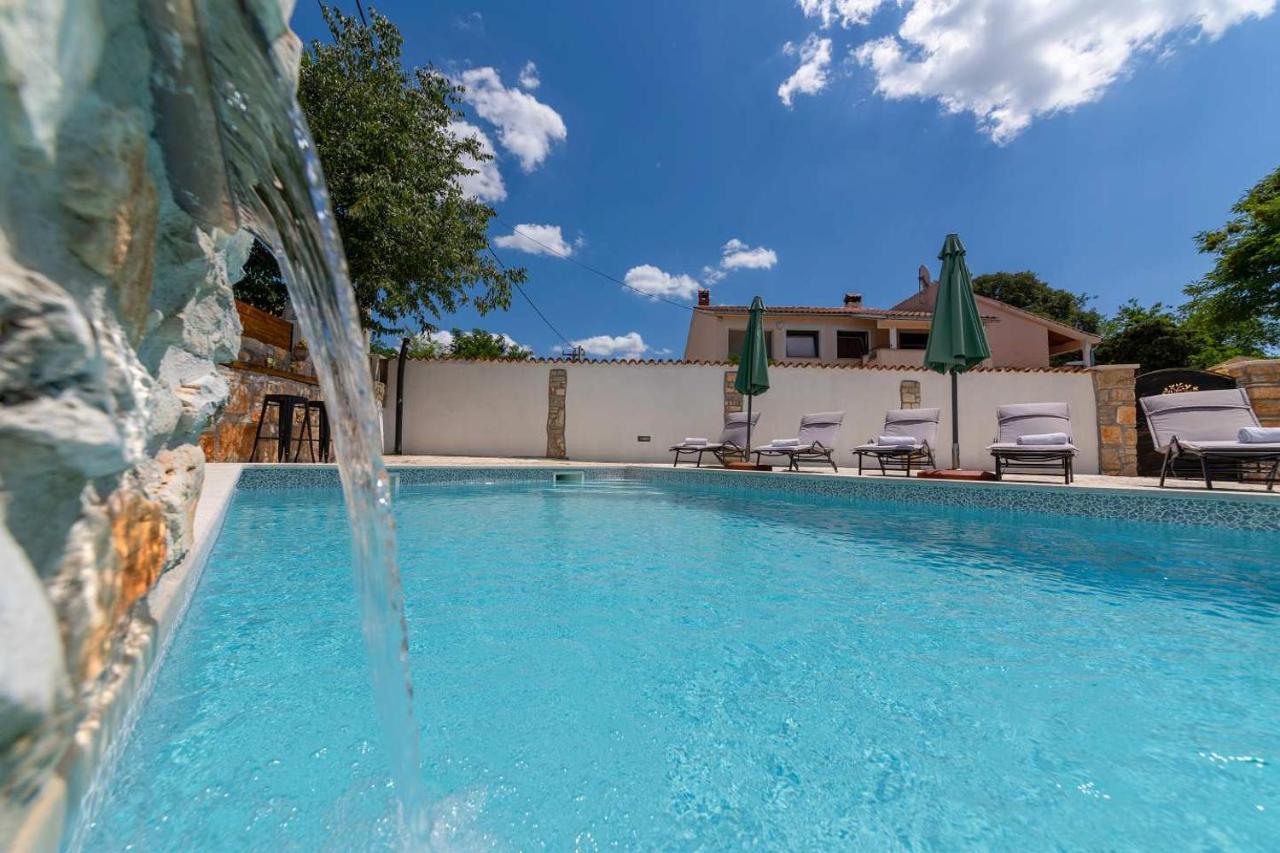 Holiday home Hiza Bratovici