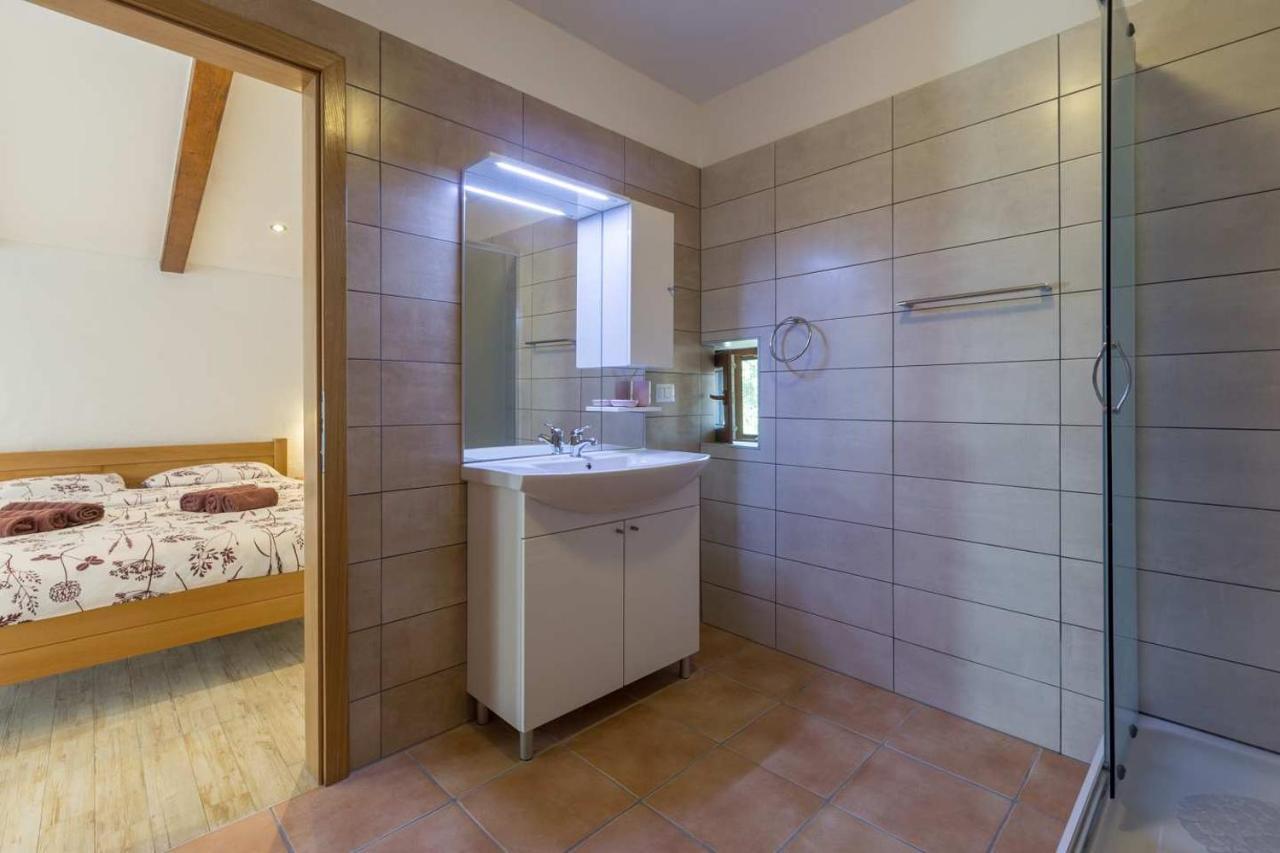 Hiza Bratovici Vakantiehuis *
